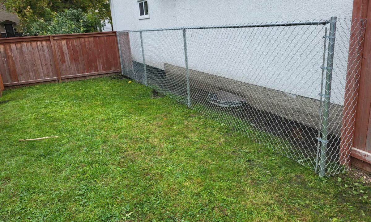 Winnipeg Galvanized Chain Link Fence